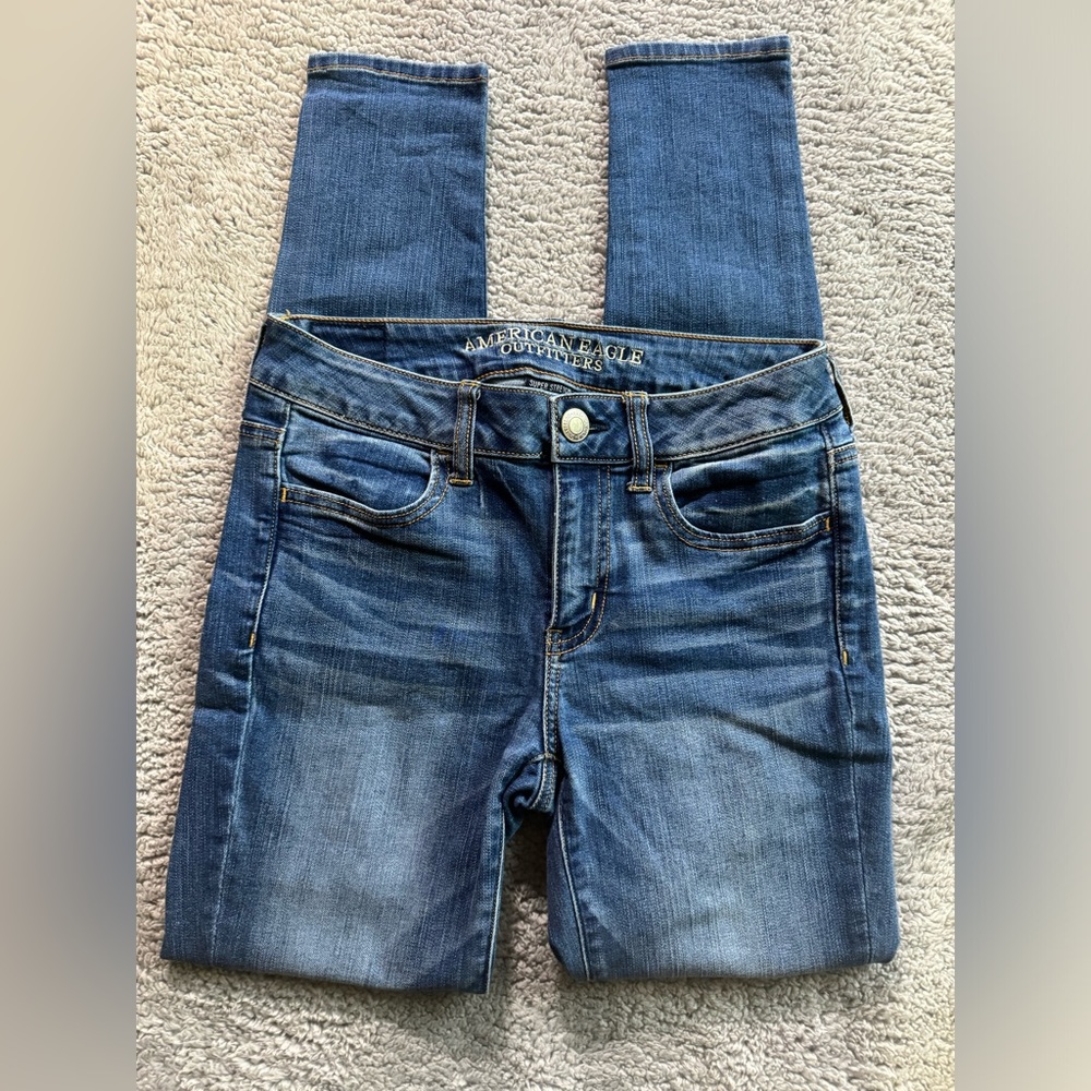 American Eagle Super Stretch Jeggings - Women’s Size 4